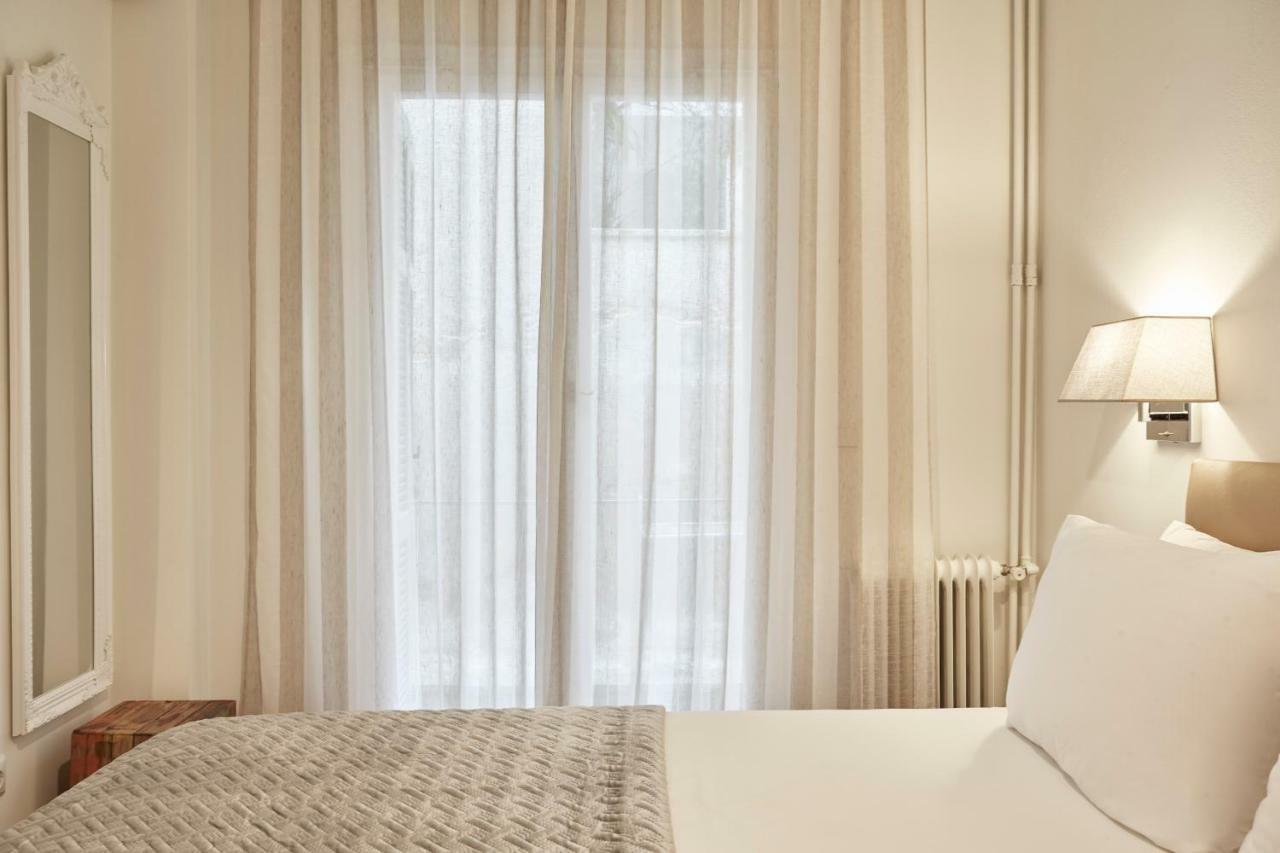 Cozy And Bright 2Bd Apartment In Kolonaki Athens Ngoại thất bức ảnh
